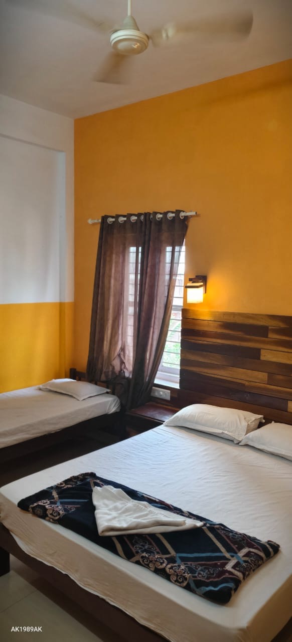 Non-AC Triple Bed Room at Jumayira International